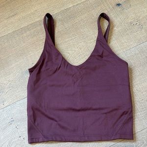 Lululemon sports top crop